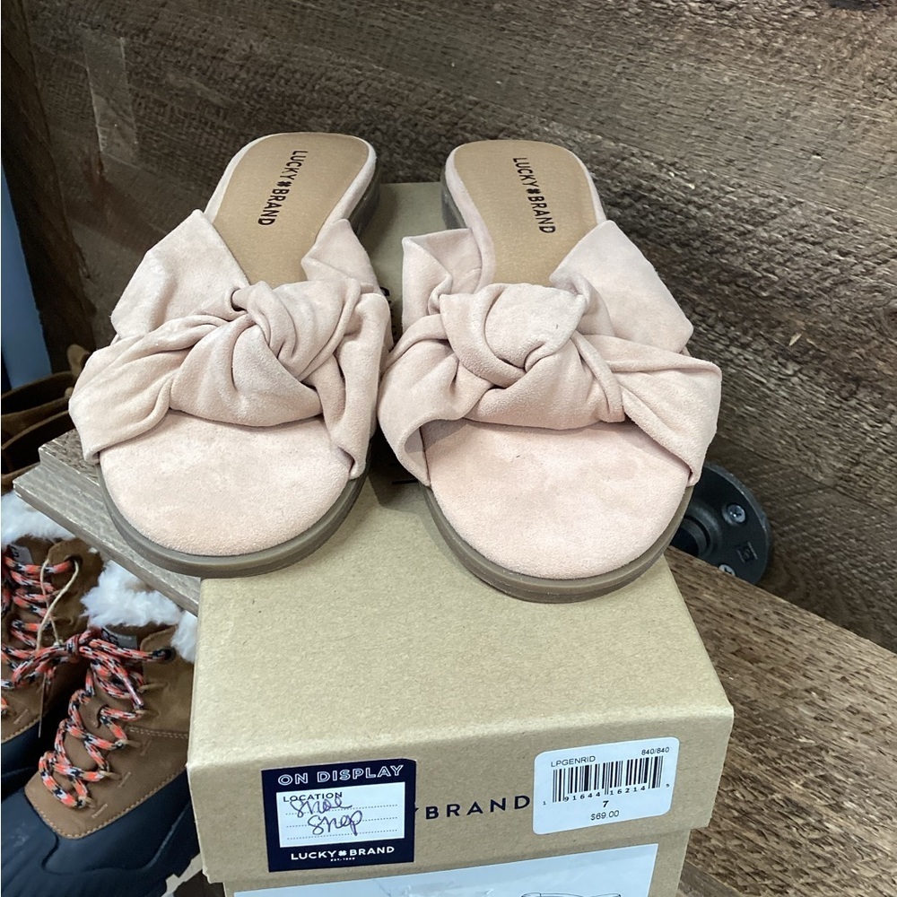 Lucky Brand “Just Peachy” Suede Knot Slide Sandals – Size 7M - Picture 2 of 6